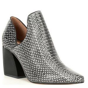 ANTONIO MELANI WADER BLACK WHITE SNAKESKIN BOOTIES NWOB